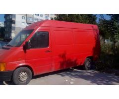 Продавам товарен бус VW LT 28, TDI 2,5